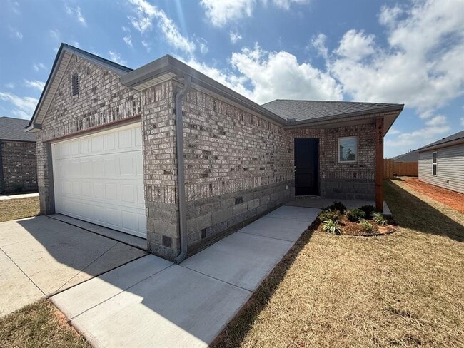 Building Photo - 3629 Maggie Rd