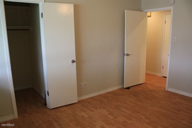 Building Photo - 3 br, 2 bath House - 710 Lakeview Cv Lakeview