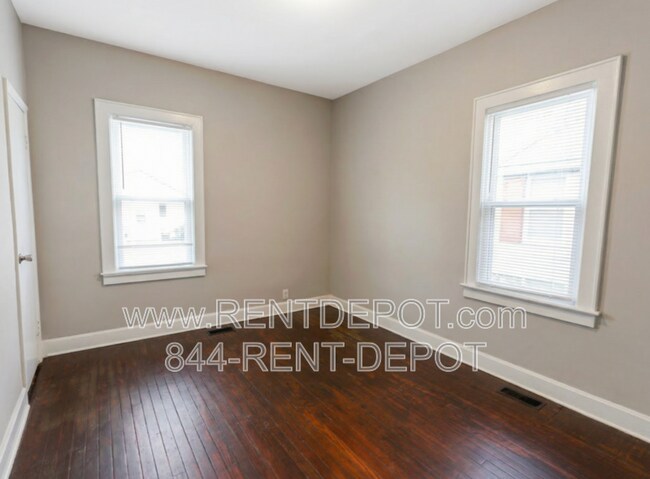 Foto del edificio - 1501 Henning Ave