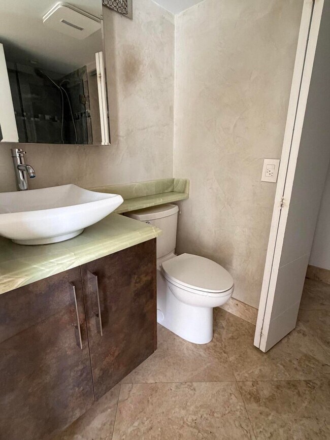 Foto del edificio - 22200 Boca Rancho Dr