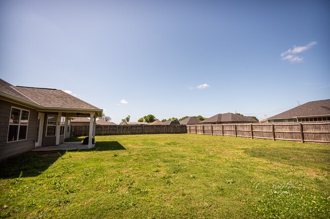 Foto del edificio - Gorgeous home available from June 10th!