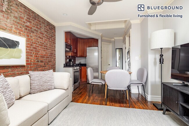 Foto del edificio - 234 E 14th St