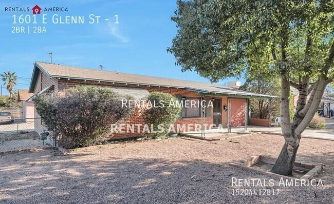 Foto del edificio - Mid-century home near University of Arizon...
