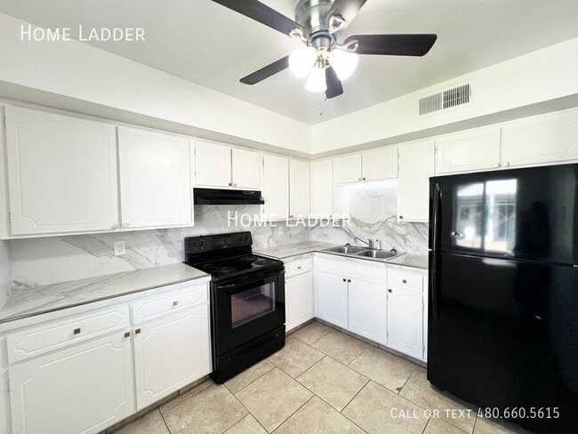 Photo - 501 E 8th Ave Apartment
