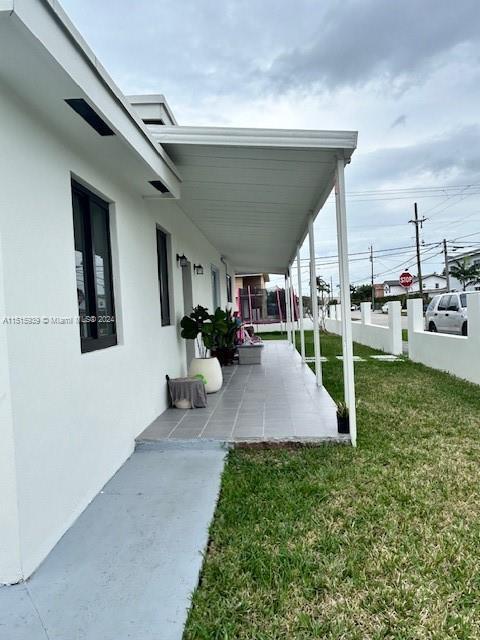 Building Photo - 8780 SW 36th St