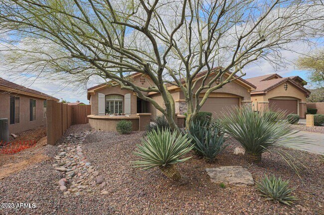 Foto del edificio - 41520 N River Bend Ct