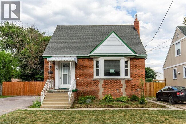 Photo du bâtiment - 129 E 22nd St