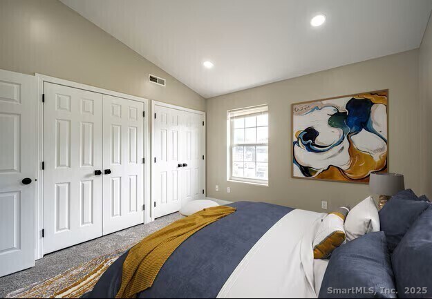 Foto del edificio - 253 W River St