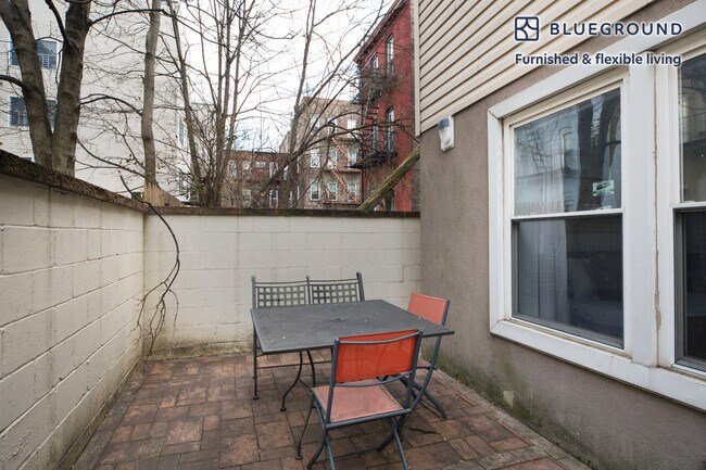 Foto del edificio - 314 28th St