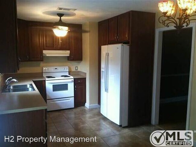 Building Photo - 3 br, 2 bath House - 3706  Caracus Court