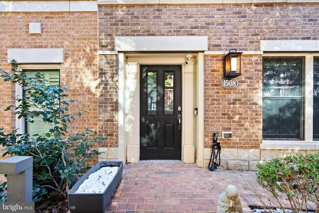 Foto del edificio - 1508 16th Ct N