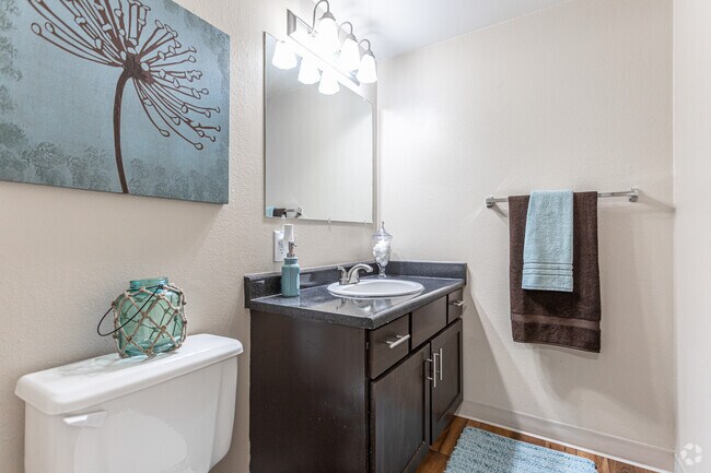 2BR, 1.5BA - 1,002SF - Monaco Apartments