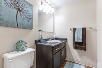 2BR, 1.5BA - 1,002SF - Monaco Apartments