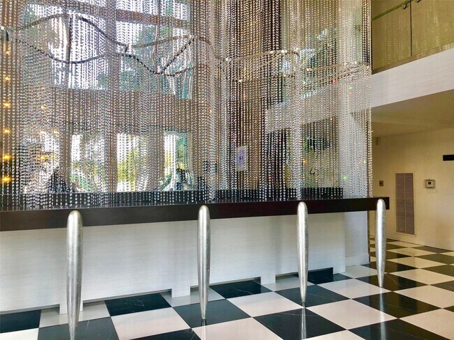 Foto del edificio - 1800 N Bayshore Dr