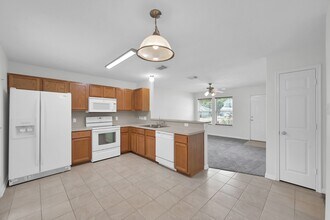 Building Photo - 5440 N Buffalo Cir