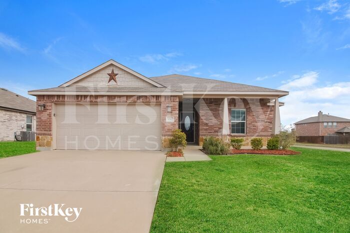 Primary Photo - 1282 Boxwood Lane