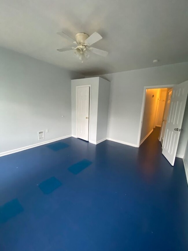 Foto del edificio - Spacious 3 Bedroom in West Baltimore