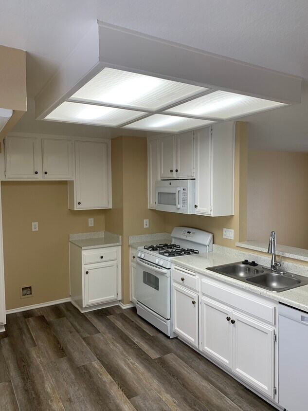 1365 Crafton Ave Unit 1111, Mentone, CA 92359 Condo for Rent in