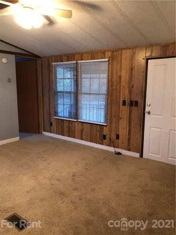 Building Photo - 117 Martindale Ln