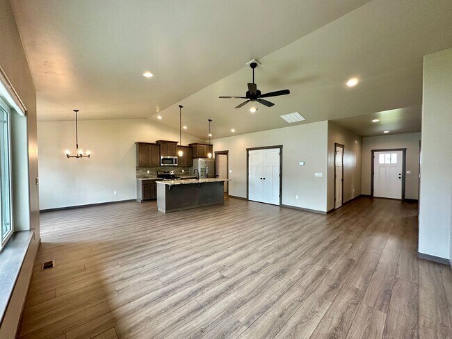 Foto del edificio - New Build Ranch Style Home Available with ...