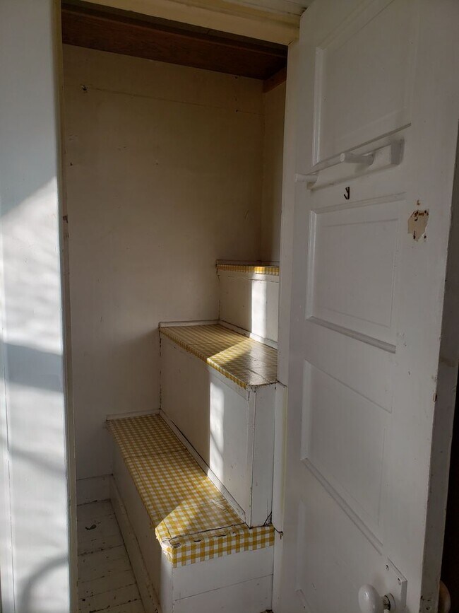 Foto del edificio - For Rent