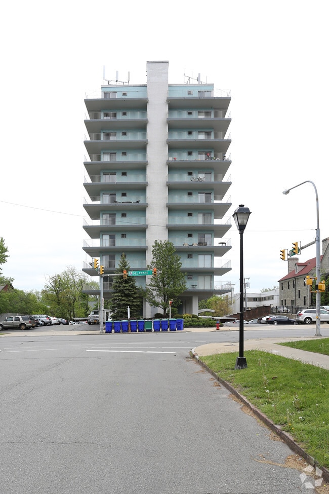 1217 The Delaware Apartments Buffalo, NY