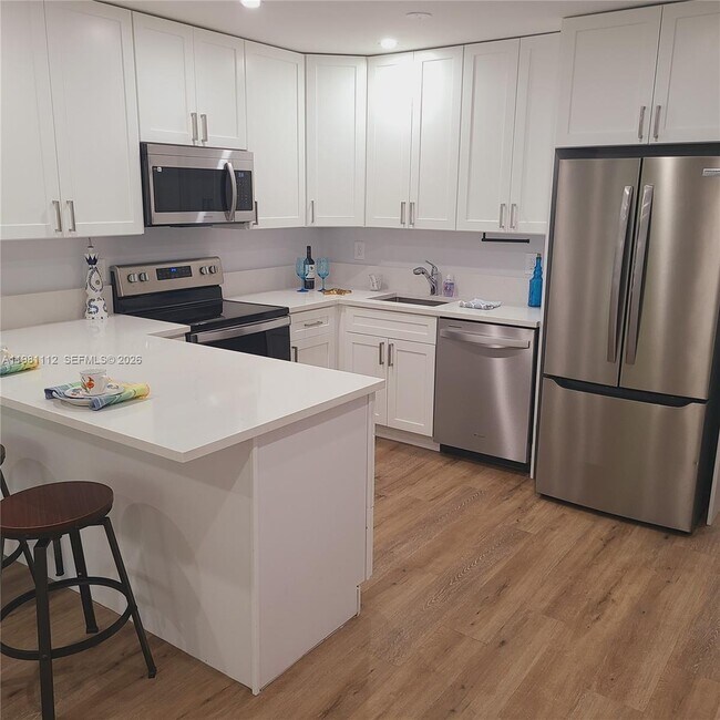 Building Photo - 1504 SW 1st St