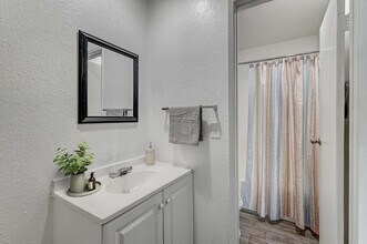 Building Photo - The Parker DTLV