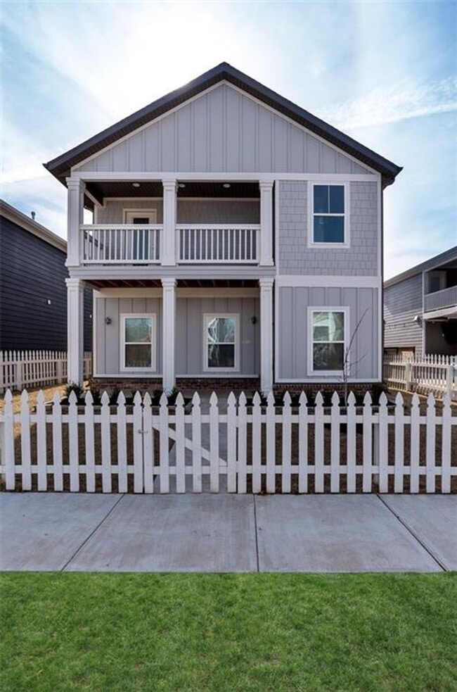 Building Photo - 6516 W Pleasant Way