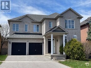 Building Photo - 187 Silver Linden Dr