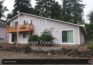 Building Photo - 4046 S 31st St