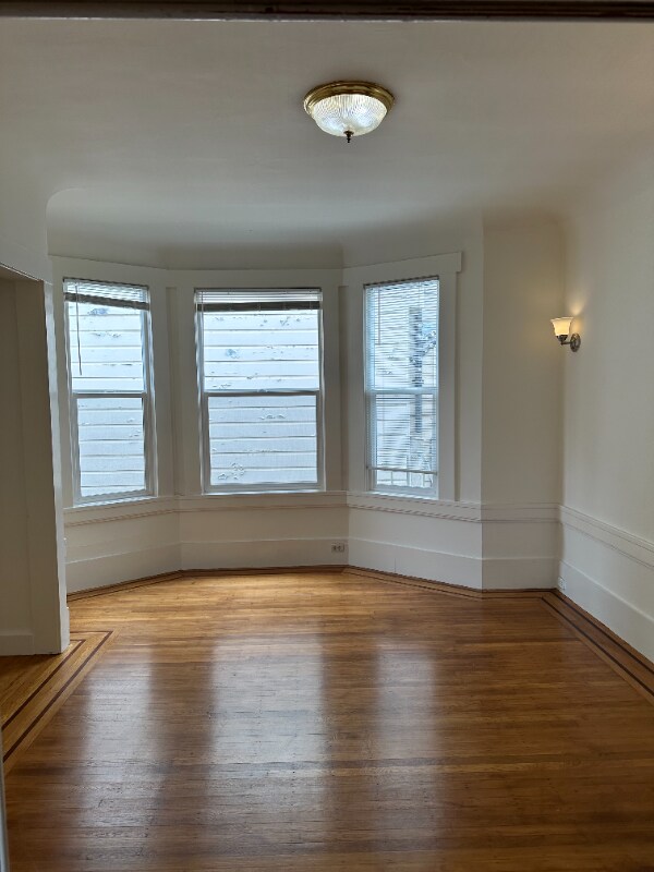 Foto del edificio - 1181 Clay St