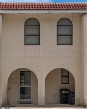 Building Photo - 91 Norwood Dr.