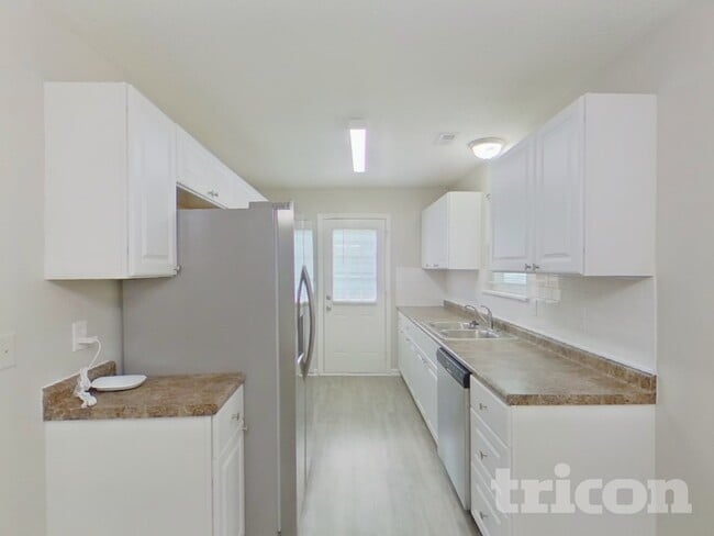 Building Photo - 8501 Milton Morris Dr