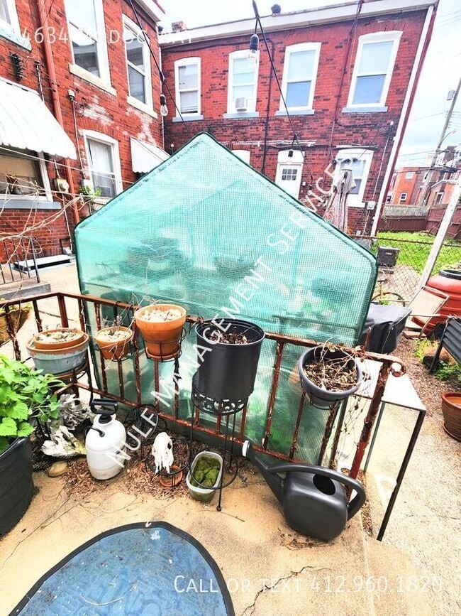 Photo - 4634 Modoc Wy House