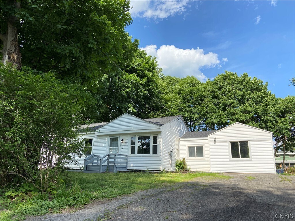 Primary Photo - 216 Cleveland Blvd
