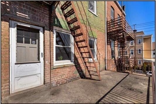 Building Photo - 1104A Avenue C