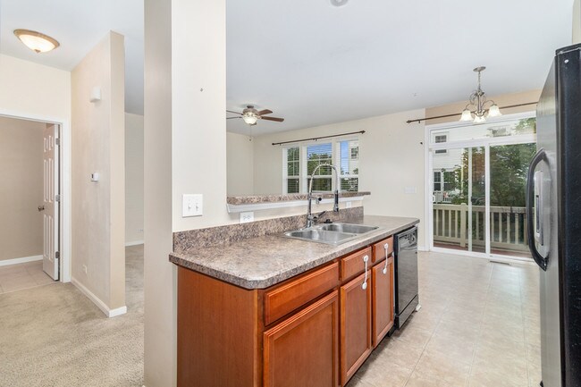 Building Photo - 1233 Tuscany Dr