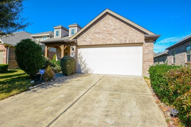 Building Photo - 118 N Heritage Mill Cir