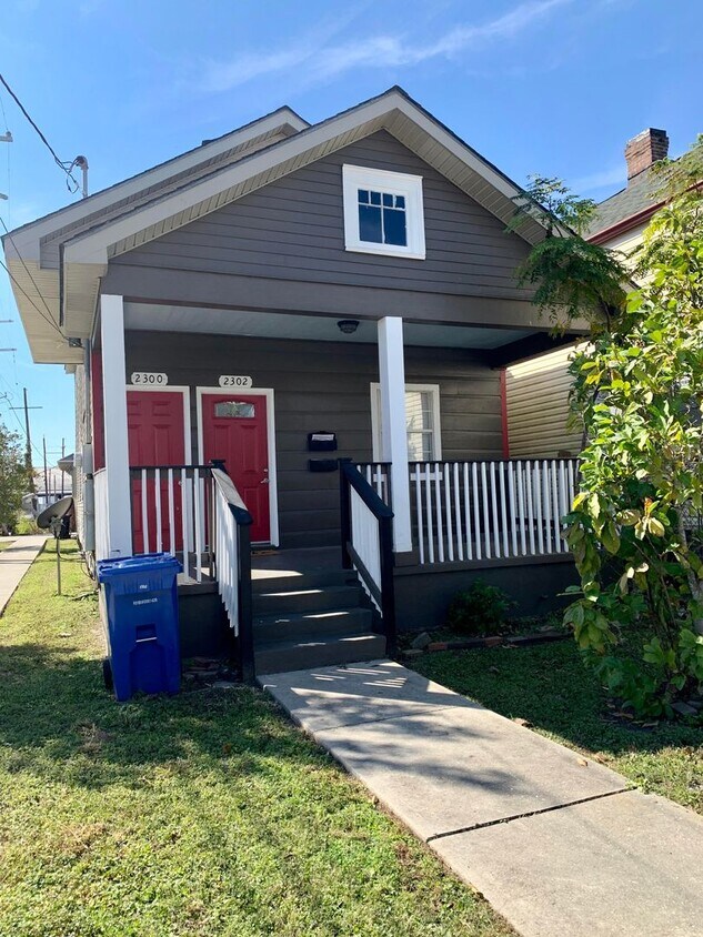 Primary Photo - 2300 Gravier St