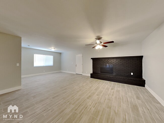 Foto del edificio - 4561 W Boca Raton Rd