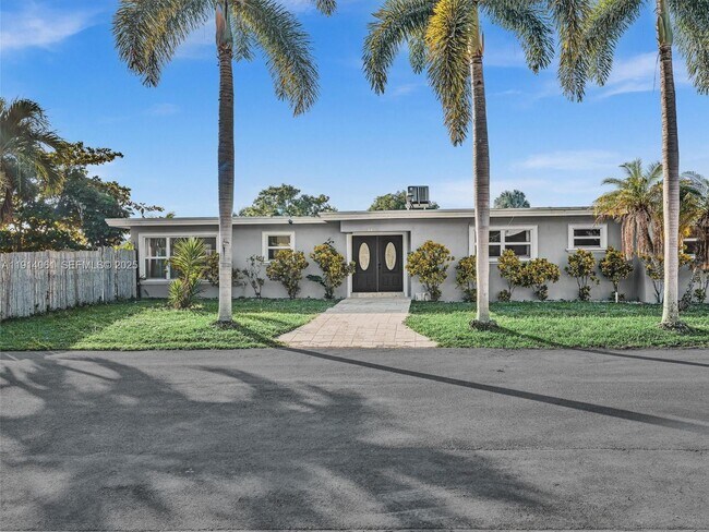 Foto del edificio - 4416 SW 35th Ave