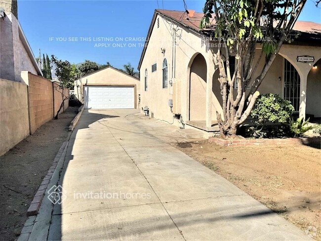 Building Photo - 12476 Adelphia Ave