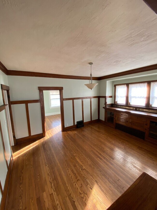 Foto del edificio - Beautiful 3 bed 1 bath in Minne Lusa!