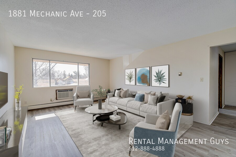 1881 E Mechanic Ave Unit 205, St. Paul, MN 55106 Room for Rent in St
