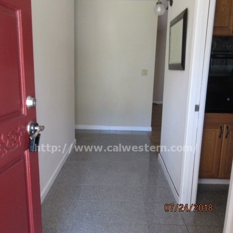 Building Photo - Lovely 4x2 Home off Mary  The Dalles