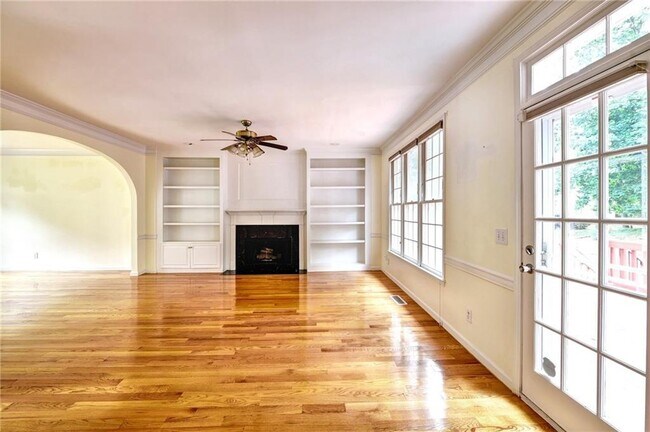 Foto del edificio - 2035 Putnam Point SW