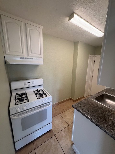 Foto del edificio - 2567 Foothill Blvd