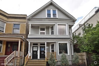 Building Photo - 1655 W Irving Park Rd