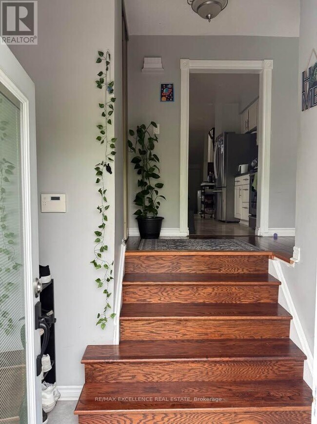 Photo du bâtiment - 113 Weybridge Trail